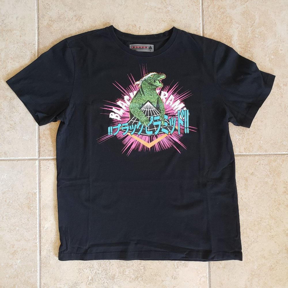 Black Pyramid Graphic Short Sleeve Tee